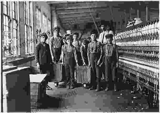 Historical Image Of Workers In A Cooperative Factory In India Worker Cooperatives In India