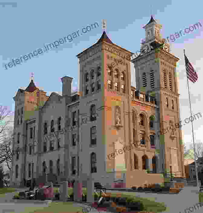 Vintage Photograph Of The Vincennes Courthouse Vincennes: 1930 1960 (Images Of America)